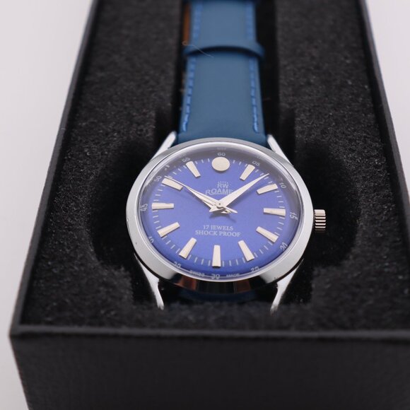 Vintage Roamer ST96 Watch – Swiss Made, 17 Jewels, Manual Wind, Stylish - Picture 7 of 9